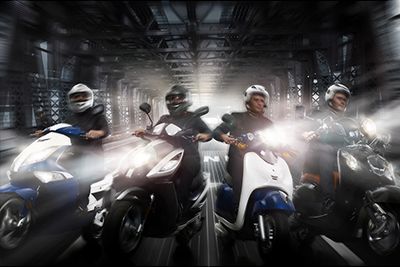機(jī)車(chē)棚拍后期P圖效果